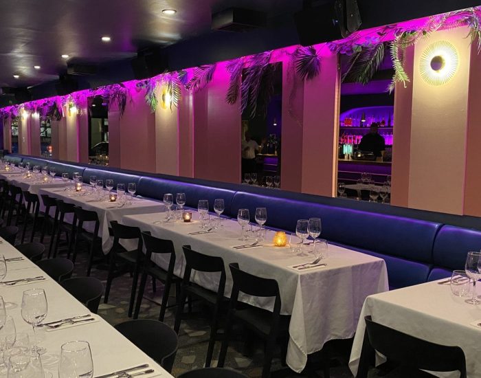 éclairage de la grande salle de réception du Restaurant Sandhu éclairage de la grande salle de réception du Restaurant Sandhu